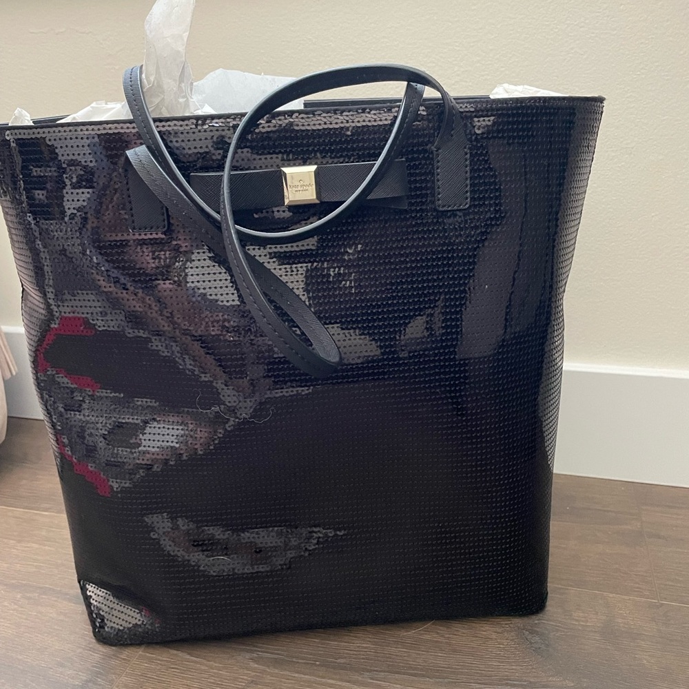 Black Kate spade bag